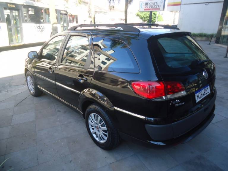 FIAT - PALIO - 2011/2012 - Preta - R$ 33.900,00