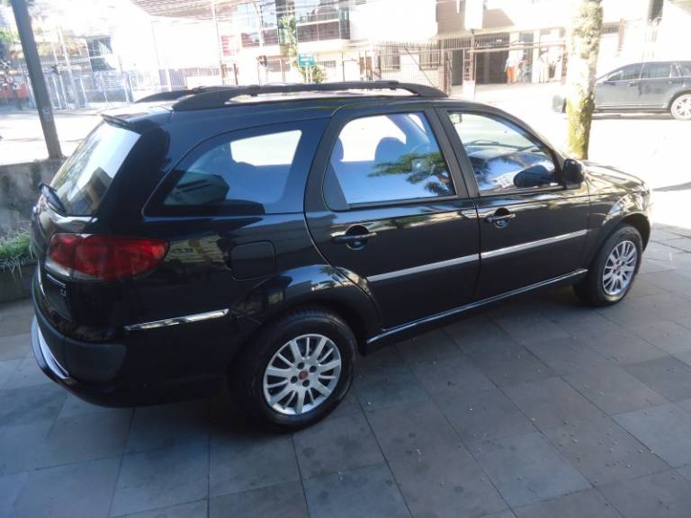 FIAT - PALIO - 2011/2012 - Preta - R$ 33.900,00