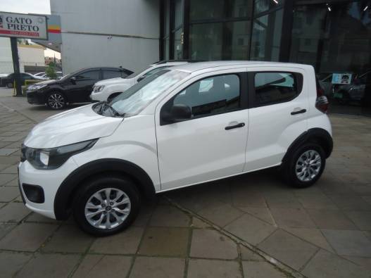 FIAT - MOBI - 2023/2024 - Branca - R$ 57.900,00