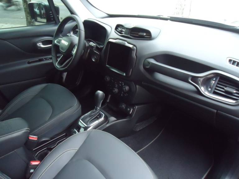 JEEP - RENEGADE - 2025/2025 - Cinza - R$ 130.900,00