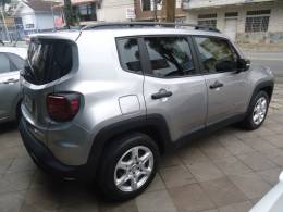 JEEP - RENEGADE - 2021/2022 - Prata - R$ 102.900,00