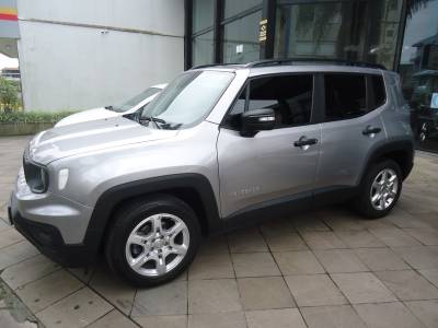 JEEP - RENEGADE - 2021/2022 - Prata - R$ 102.900,00