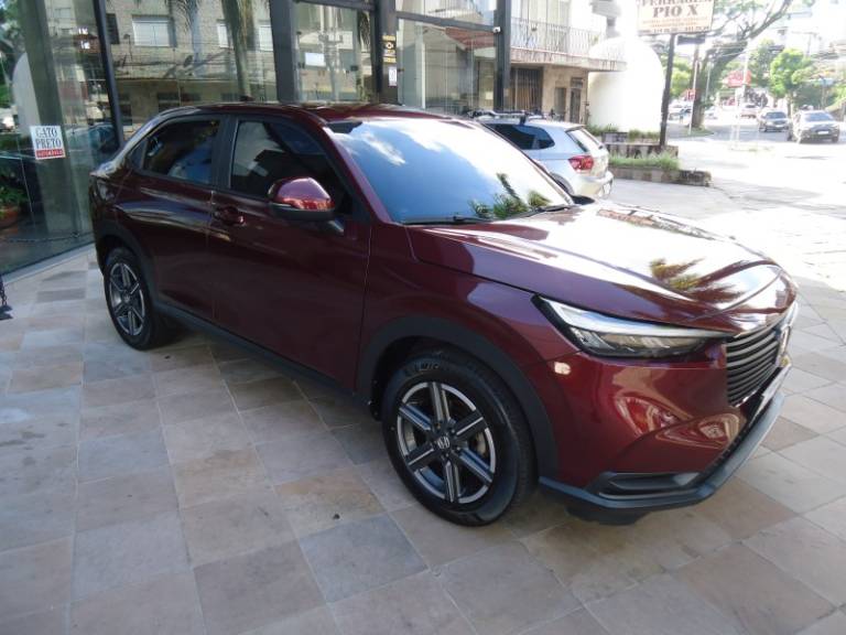 HONDA - HR-V - 2023/2024 - Vermelha - R$ 139.900,00