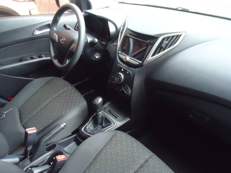 HYUNDAI - HB20 - 2017/2018 - Branca - R$ 52.900,00