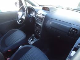 FIAT - IDEA - 2013/2014 - Vermelha - R$ 37.900,00