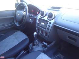 FORD - FIESTA - 2012/2013 - Preta - R$ 33.900,00