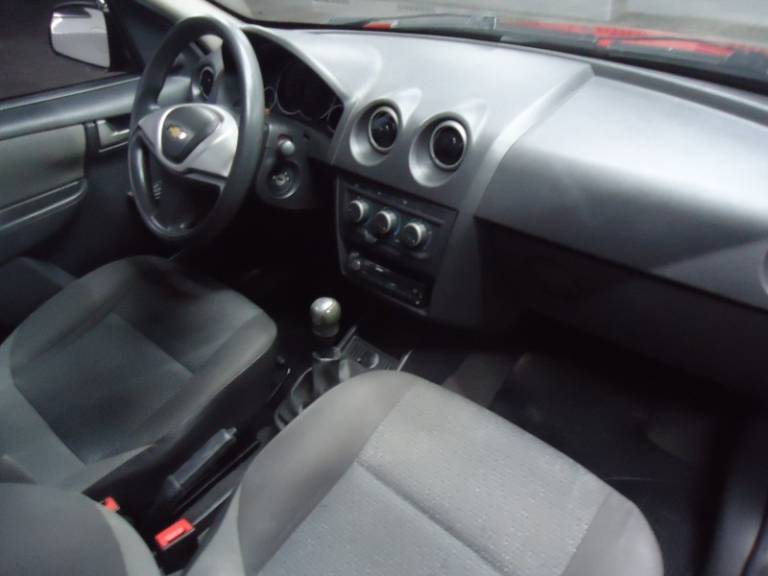 CHEVROLET - CELTA - 2012/2012 - Vermelha - R$ 28.900,00