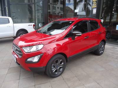 FORD - ECOSPORT - 2018/2019 - Vermelha - R$ 71.900,00