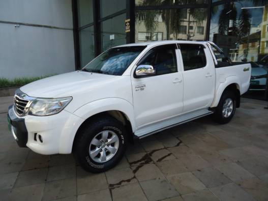 TOYOTA - HILUX - 2014/2015 - Branca - Sob Consulta